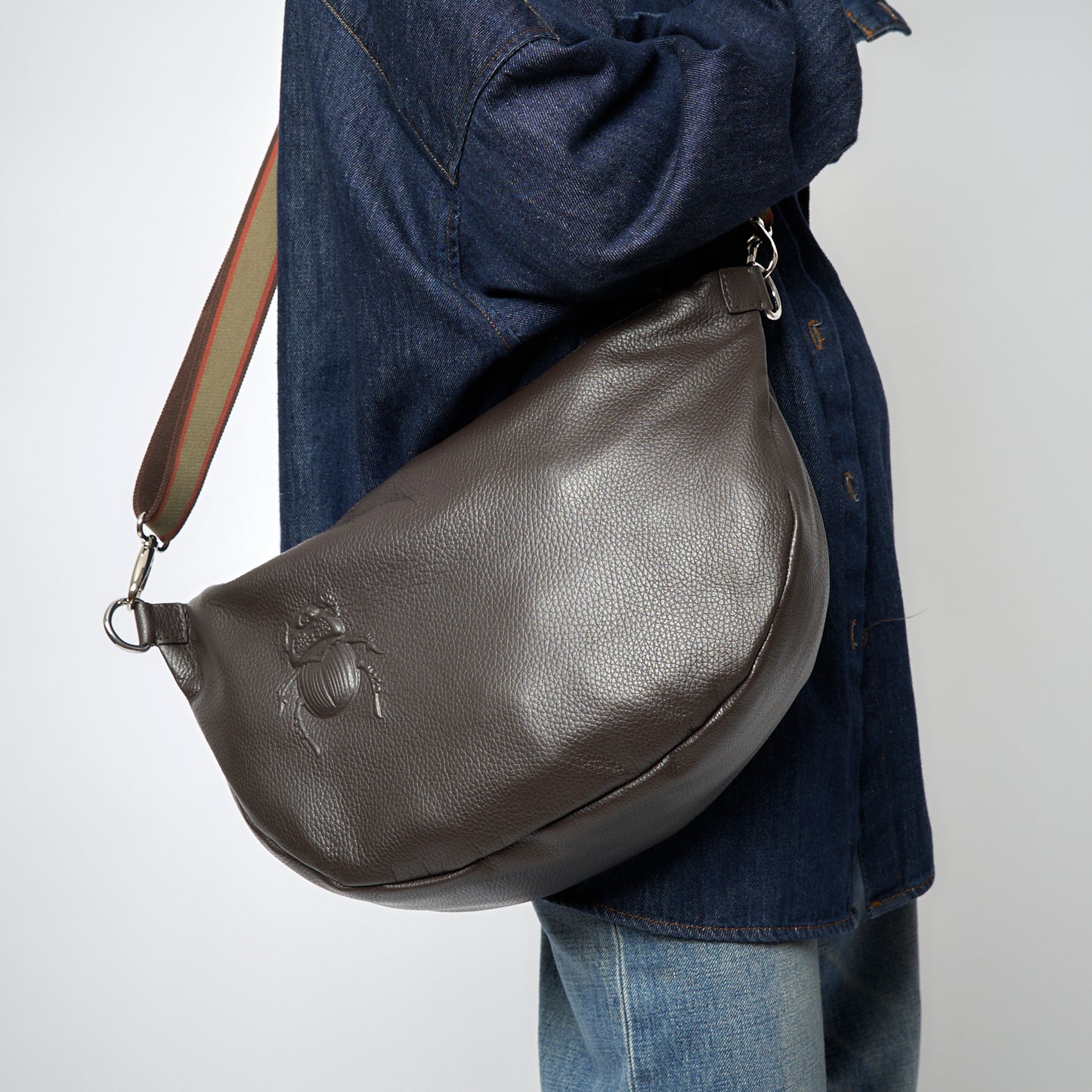 Belt Bag XXL- Scarabmotive Chocolate Grain