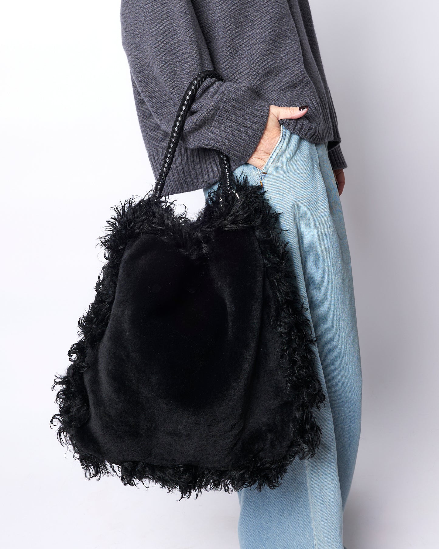 Antartica Shopper Curly black with braided strap black & crossbody strap