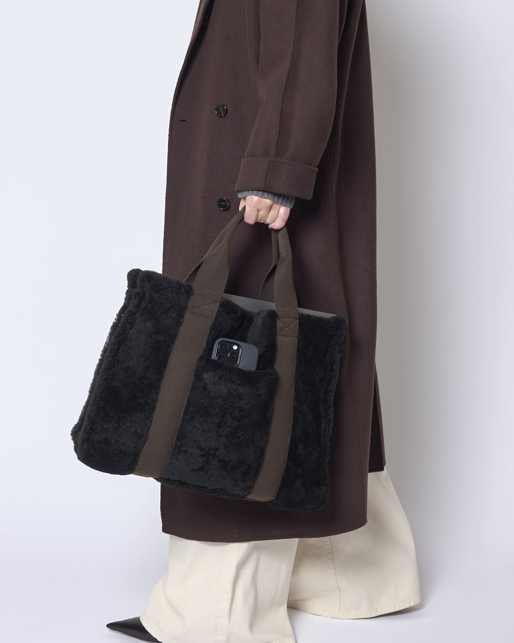 Discover Iconic Accessories and Unlock Your Style Potential