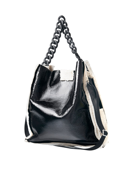 Cosy Shopper XL Patent Leather - Black with bagchain